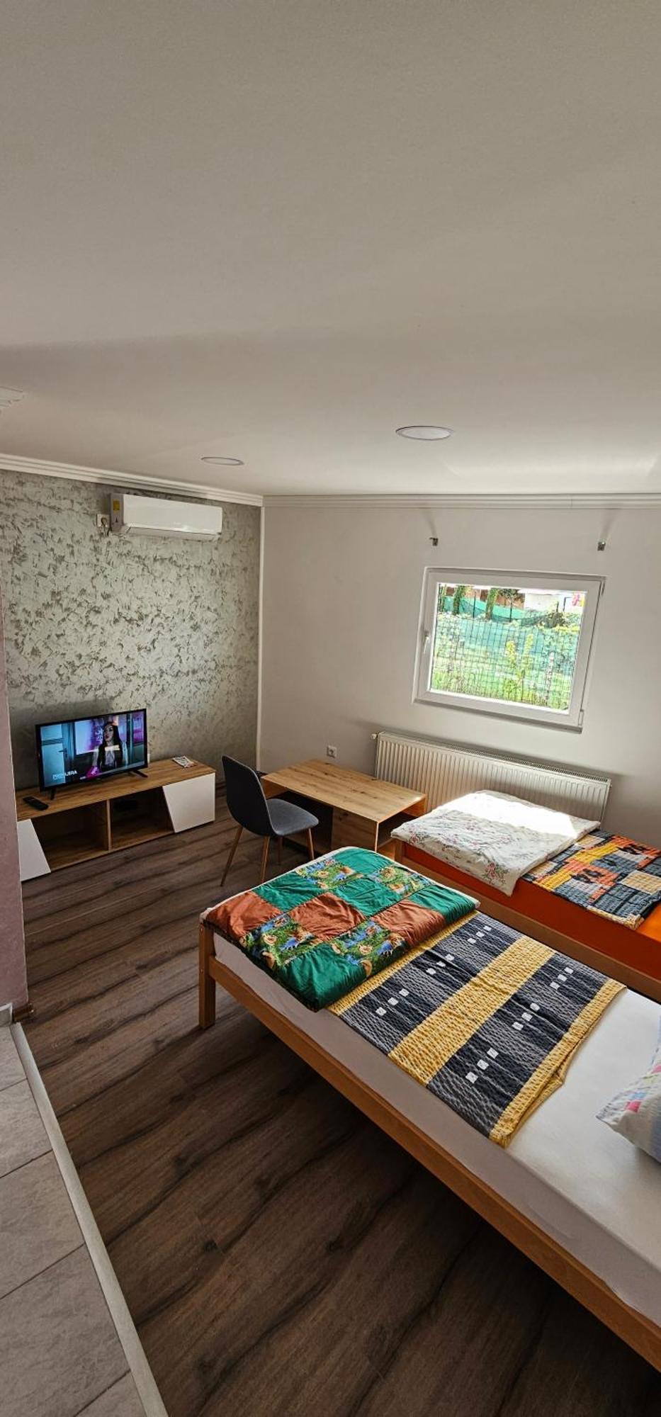 Apartmani Roki Tuzla Ngoại thất bức ảnh