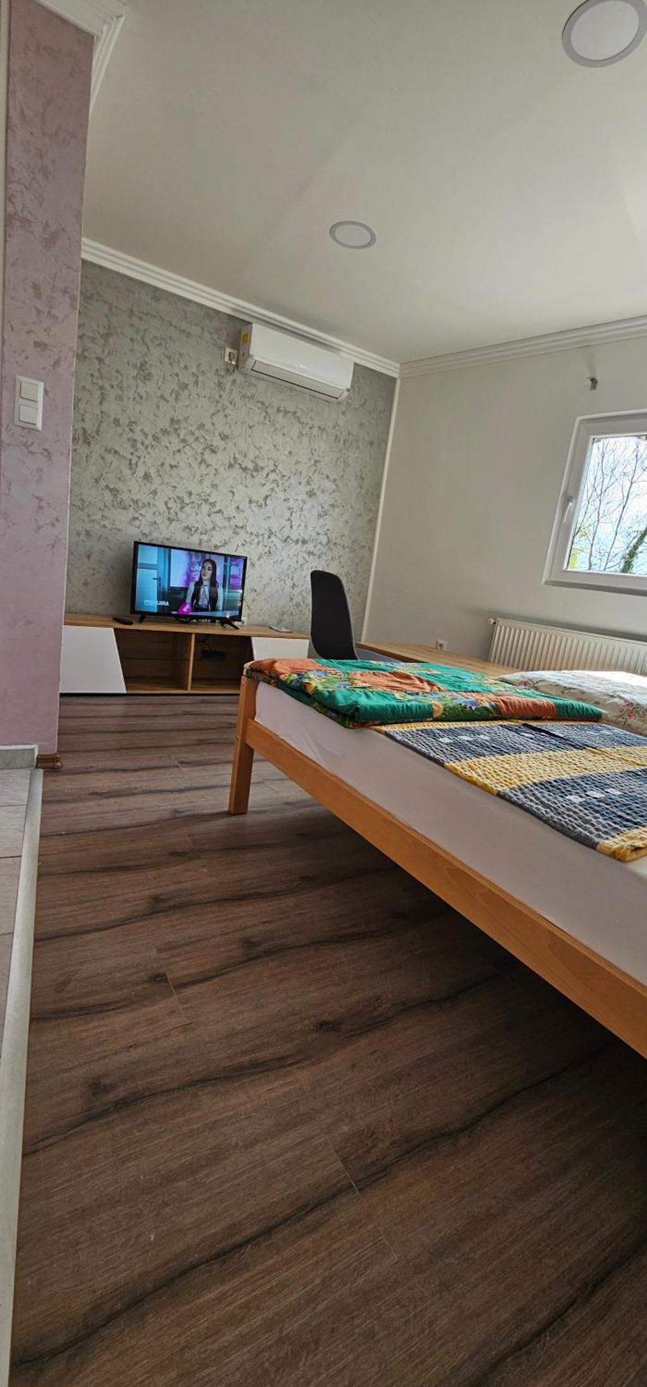 Apartmani Roki Tuzla Ngoại thất bức ảnh
